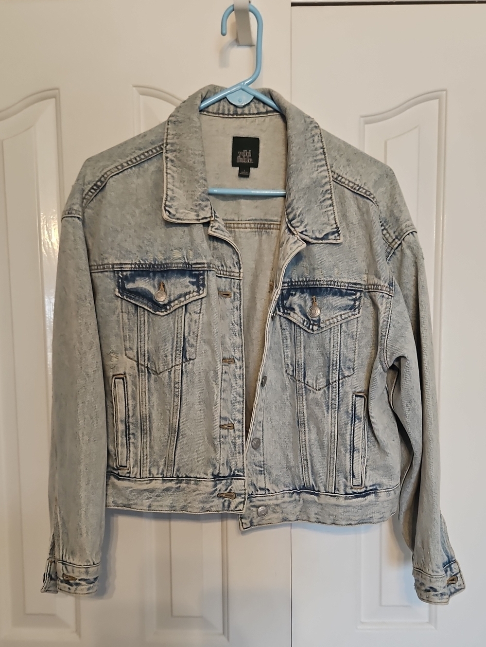 Like New Cropped wild fable Light Wash Denim Jacket - Pale Blue
